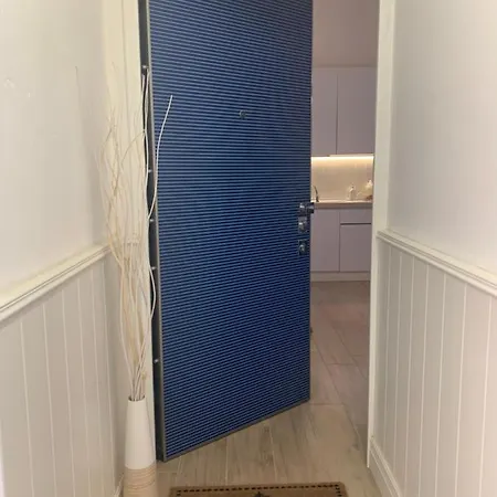 Perla Blu 维亚雷焦